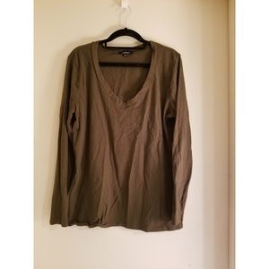 V-Neck Long Sleeved Tee